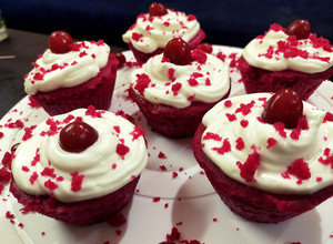 A picture of Red Velvet Cupcakes.