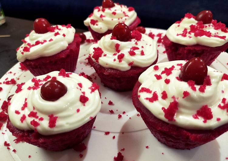 Easiest Way to Prepare Quick Red Velvet Cupcakes