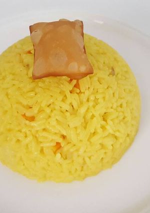 A picture of Turmeric coconut rice.