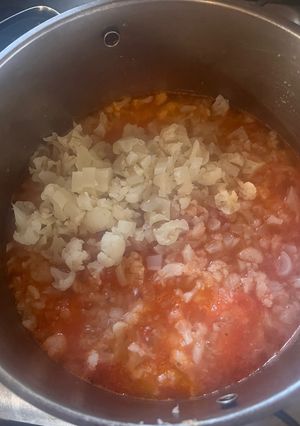 A picture of Cauliflower in Tomato Sauce.