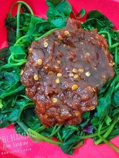Foto resep Sambel Brambang Asem Kangkung
