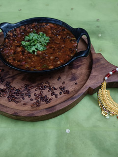 गहोत की दाल (कुल्थी की दाल) रेसिपी मुख्य फोटो