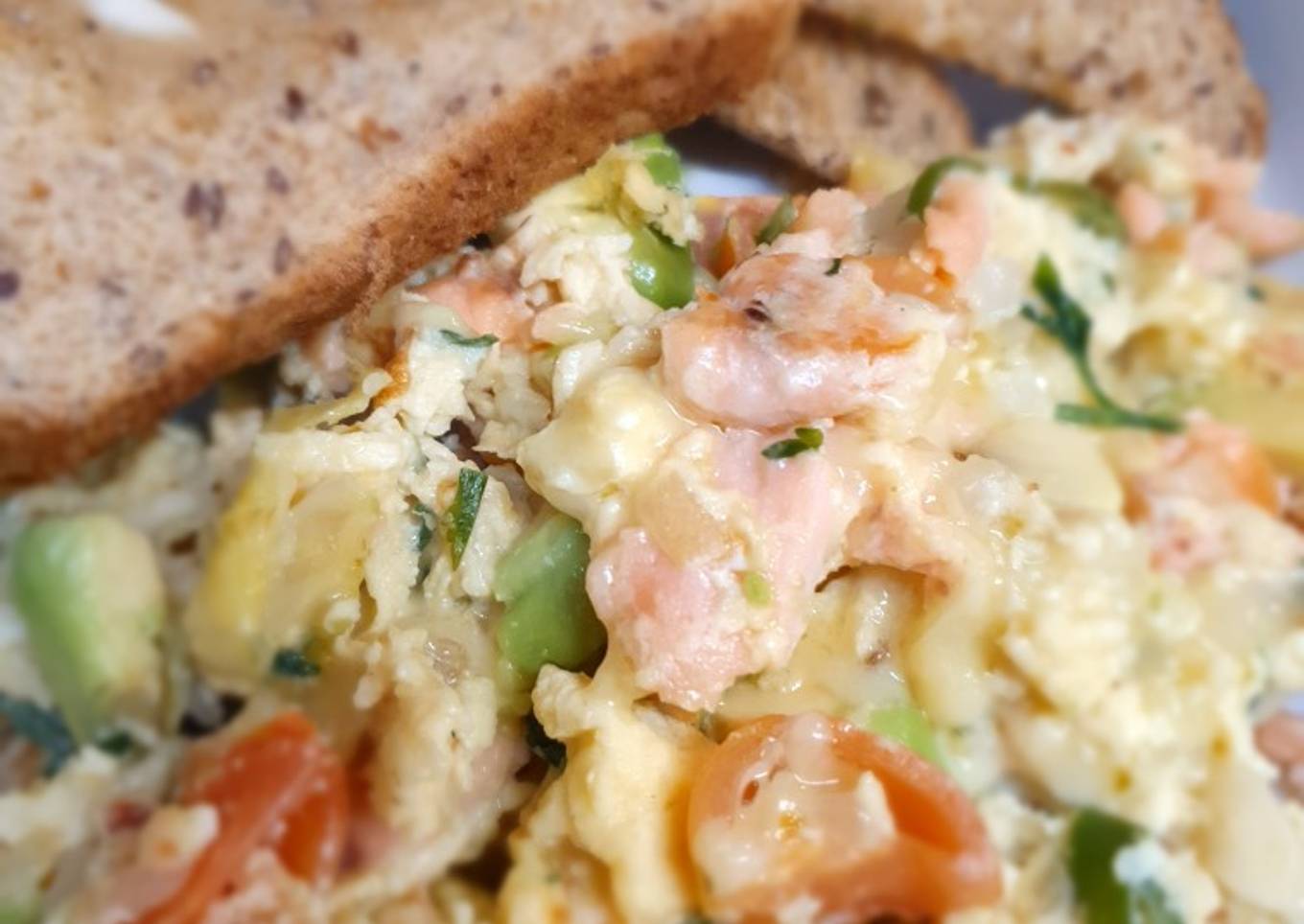 Salmon and Avocado Mix Eggs