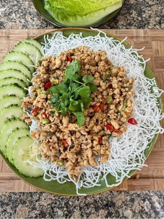 A picture of Asian Chicken Wraps.