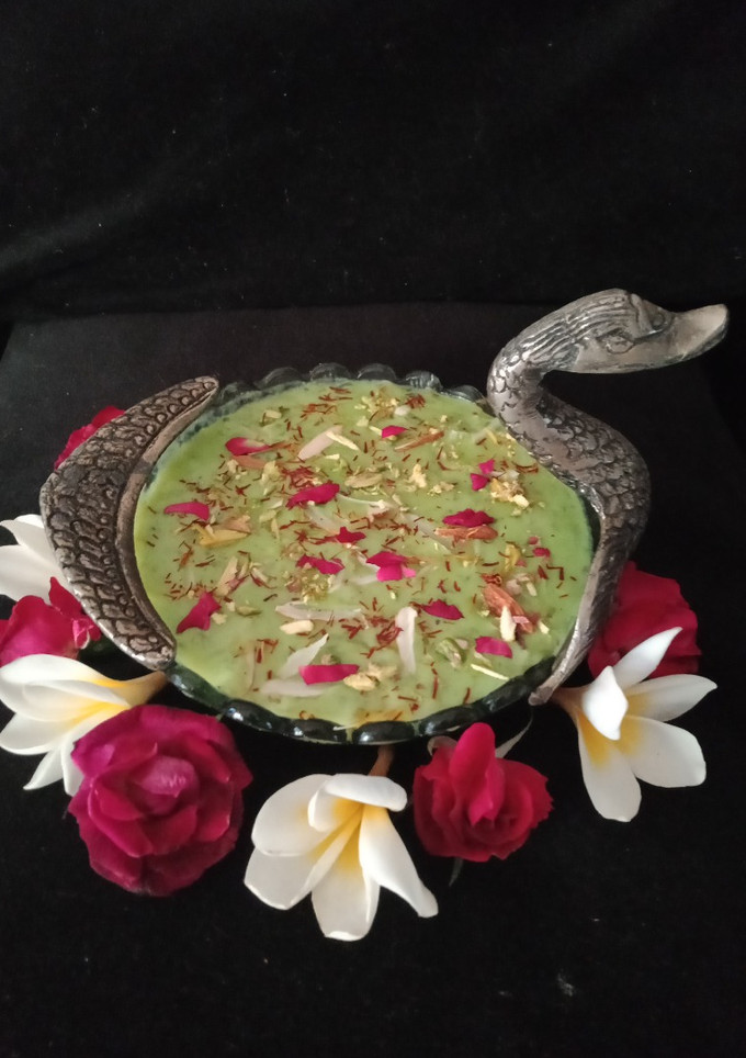દુધી ની ખીર (Dudhi Kheer Recipe In Gujarati) રેસીપી મુખ્ય ફોટો