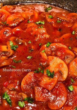 A picture of Mushroom Curry.