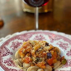 A picture of Organic Vegetable Garden Pasta Primavera.