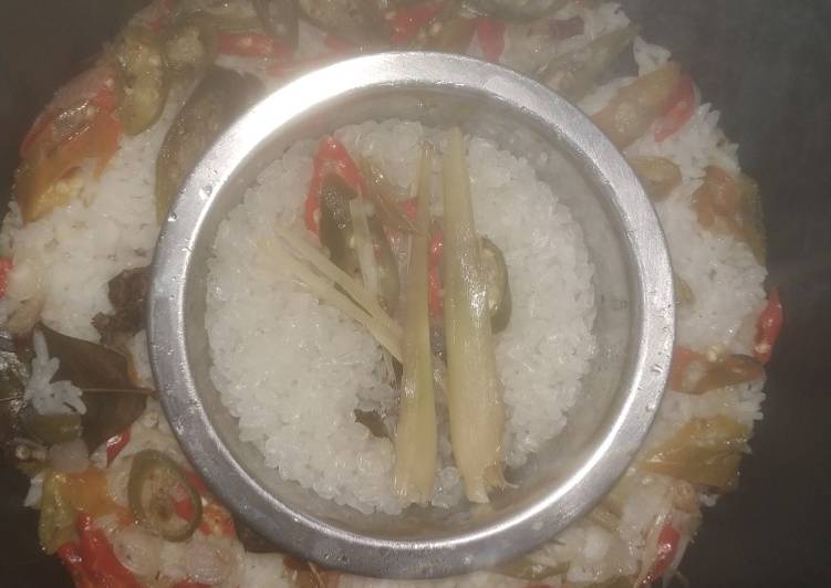 Nasi putih dan nasi shirataki liwet