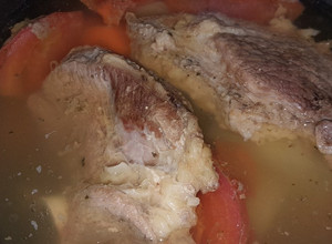 Una foto de Estofado de carne en olla a presión Midea