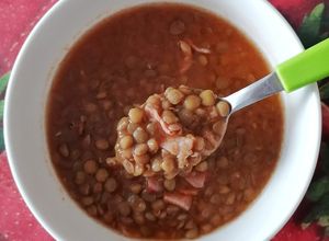 Una foto de Sopa de lentejas 🤩🤤
