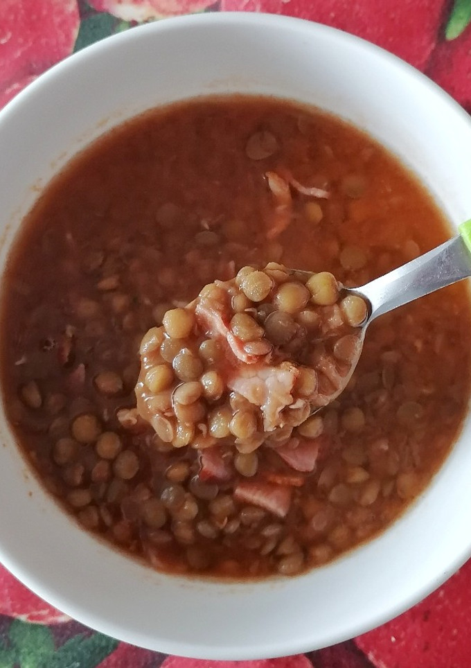 Una foto de Sopa de lentejas 🤩🤤