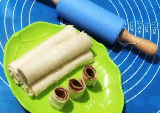 Recipe: Delicious RoTi Gulung MiLo