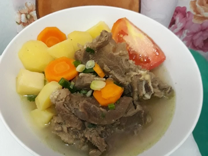 Cara Gampang Membikin Resep Sup tulang sapi yang Uenak Anti Ribet, Lezat Sekali