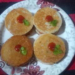 A picture of Veg bread sandwich.