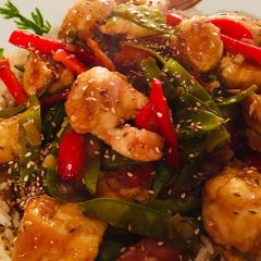 General Tso’s chicken A picture of General Tso’s chicken.