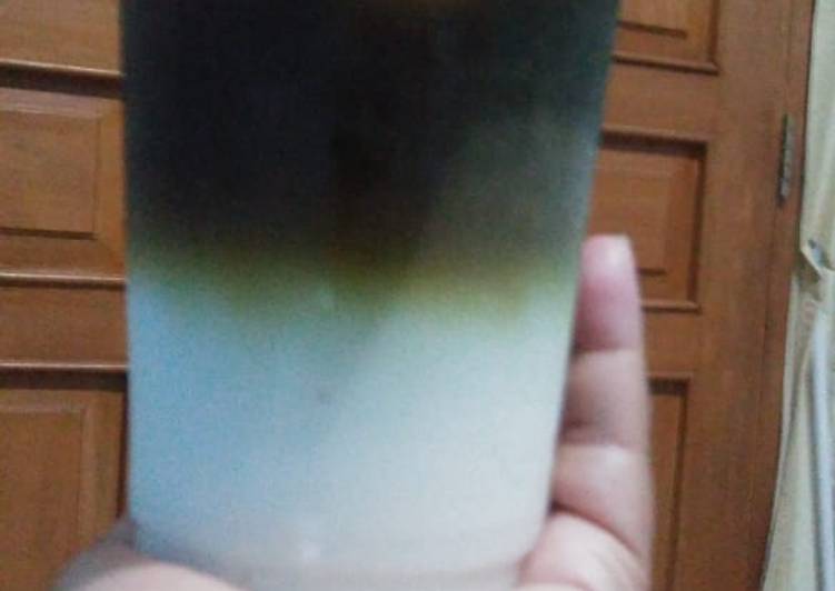 Langkah Mudah untuk Membuat Green Thai Tea Latte yang Enak Banget