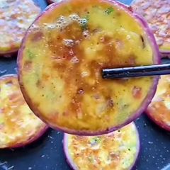 A picture of Onion omelette 😋.