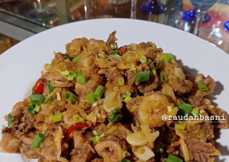 Proses memasak Cumi salted egg Lezat