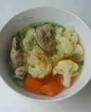 Canh bông cải nấu thịt gà