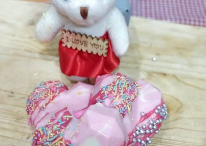 Recipe of Super Quick Heart cakesickles