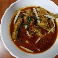 'Qorma chicken curry'🐓🧅🍅🧄🌶️🌿 A picture of 'Qorma chicken curry'🐓🧅🍅🧄🌶️🌿.