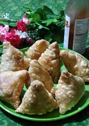 A picture of Somosa.