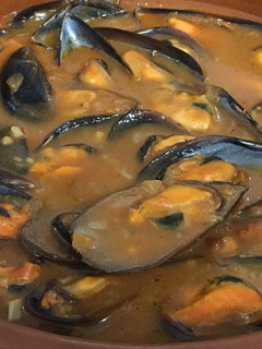 Una foto de Mejillones en salsa brava