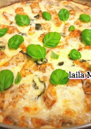 صورة لوصفة بيتزا ألفريدو الايطالية 🍕🧀🍗