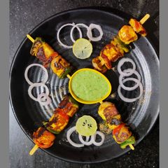 Paneer tikka A picture of Paneer tikka.