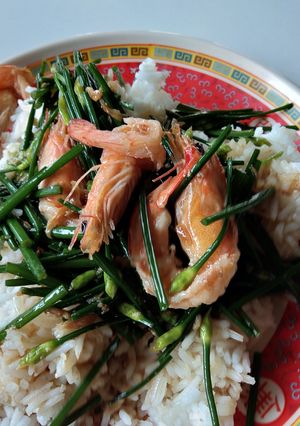 รูปของ ผัดดอกกุยช่ายใส่กุ้ง