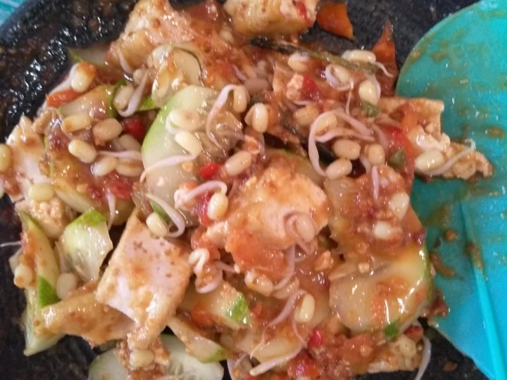 Cara Mudah Menyiapkan Resep Rujak petis madura yang Sempurna Anti Ribet, Menggugah Selera