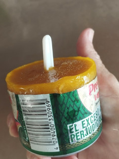Una foto de Paletas de mango muy artesanal