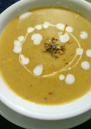 A picture of Saffron Pumpkin soup.