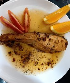 cá hồi sốt bơ cam