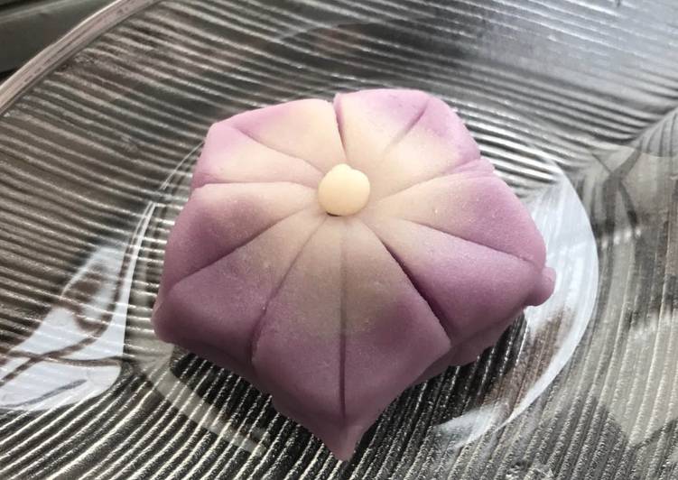 How to Make Tasty Nerikiri Wagashi  &#34;桔梗 (balloon flower)&#34;