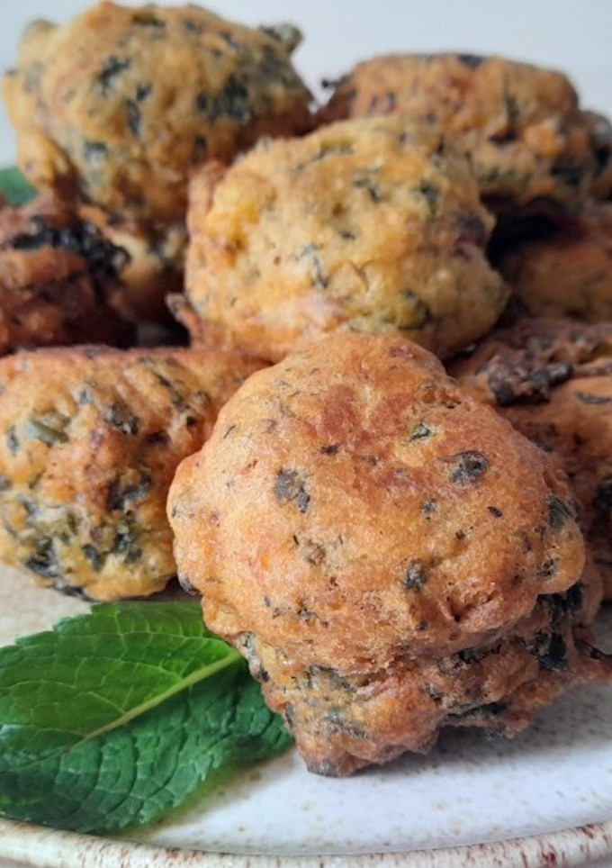Una foto de Buñuelos de acelgas