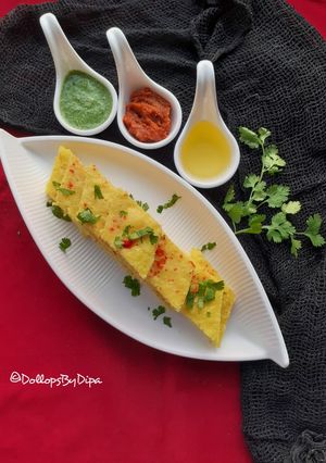 ढोकला (dhokla recipe in Hindi) रेसिपी मुख्य फोटो