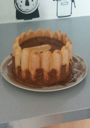 Une photo de Charlotte tout chocolat