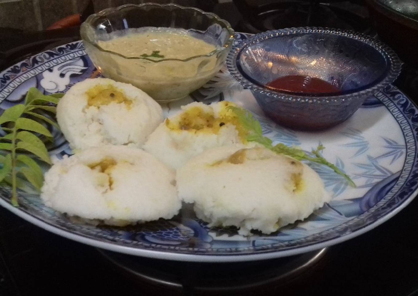 Stuffed idli healthy breakfast