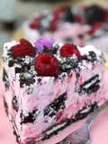 Malinowy torcik oreo