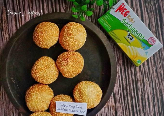 Wajib coba! Resep  membuat Onde-onde isi kacang hijau keju yang sedap