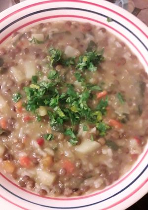 Una foto de Lentejas con arroz
