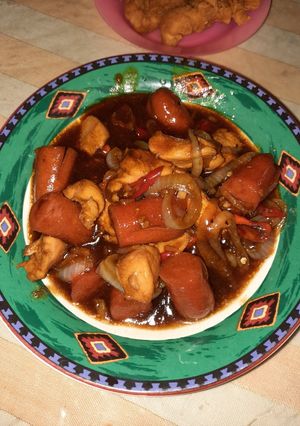 Foto resep Ayam fillet dan sosis lada hitam