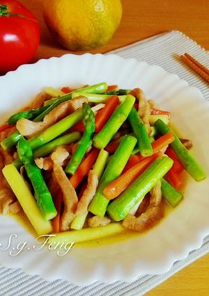 蘆筍炒肉絲 的食譜成品照片