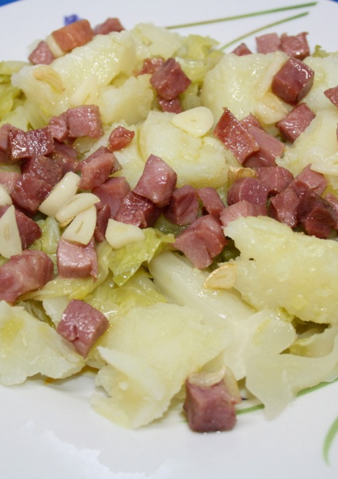 Una foto de Berza o Repollo con patatas