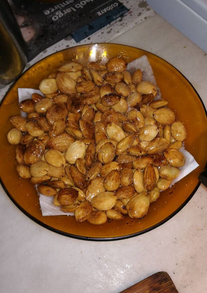 Una foto de Almendras fritas