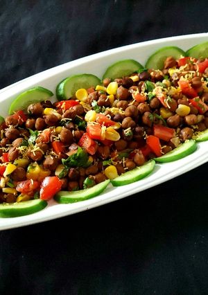 A picture of Deshi Chana Salad.