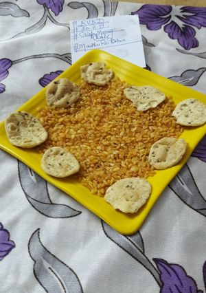 A picture of Crispy moong dal.