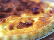 Une photo de quiche lardon