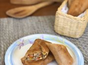 A picture of chicken spring rolls